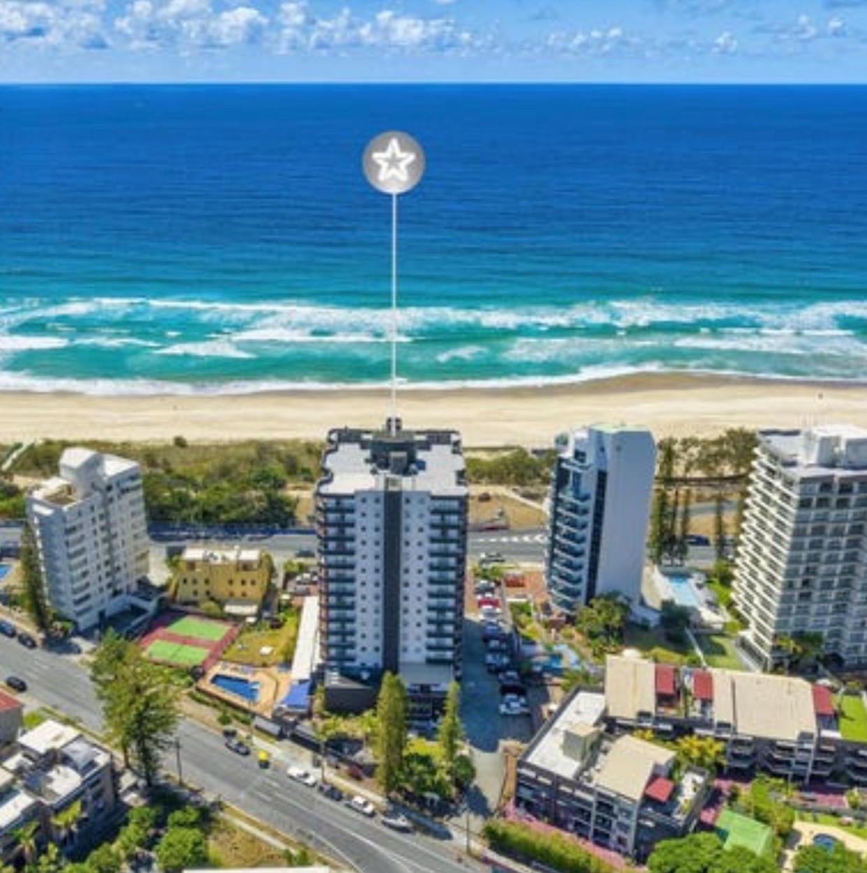 Apartment Equinox - Your Front Retreat! Gold Coast